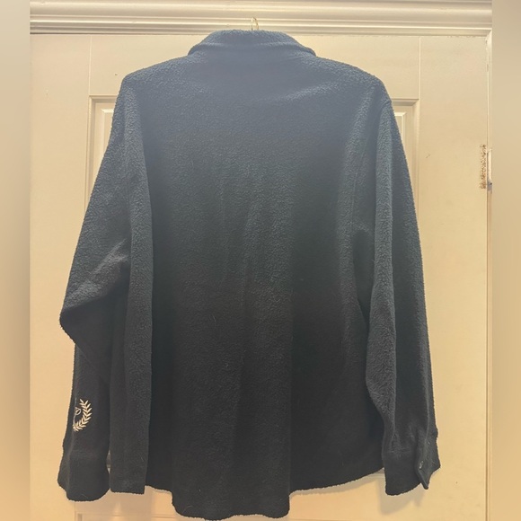VS Pink Black Fleece Button Down, sz lg - Picture 4 of 4